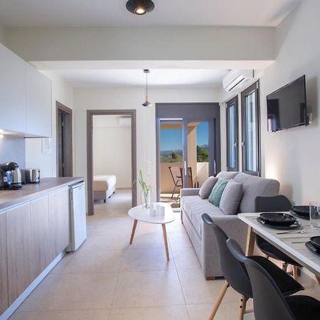 Amelie'S Luxe Apartments Kalligoni Экстерьер фото