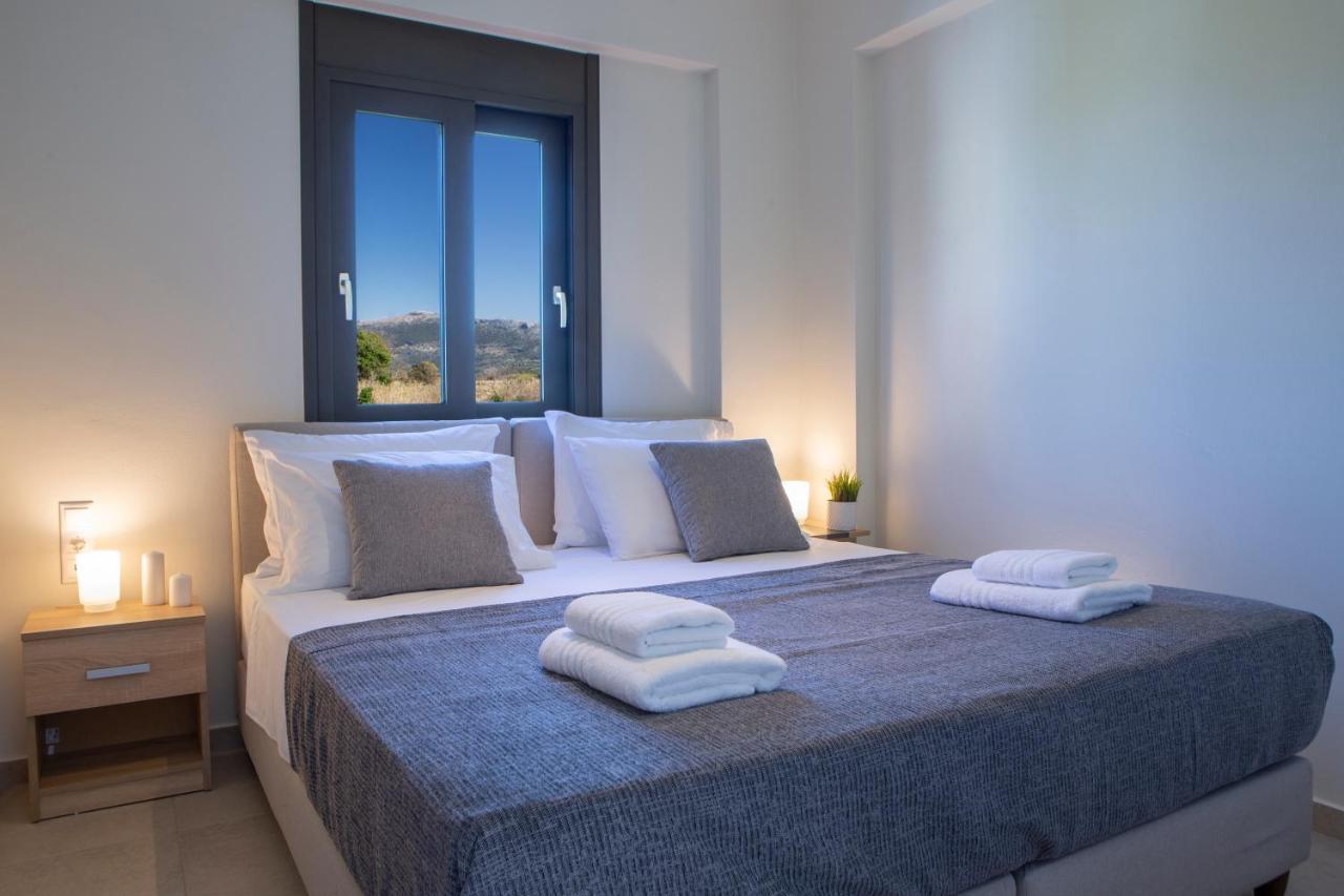 Amelie'S Luxe Apartments Kalligoni Экстерьер фото
