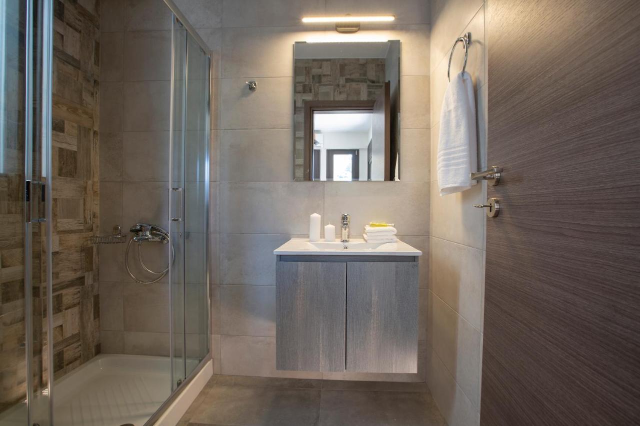 Amelie'S Luxe Apartments Kalligoni Экстерьер фото