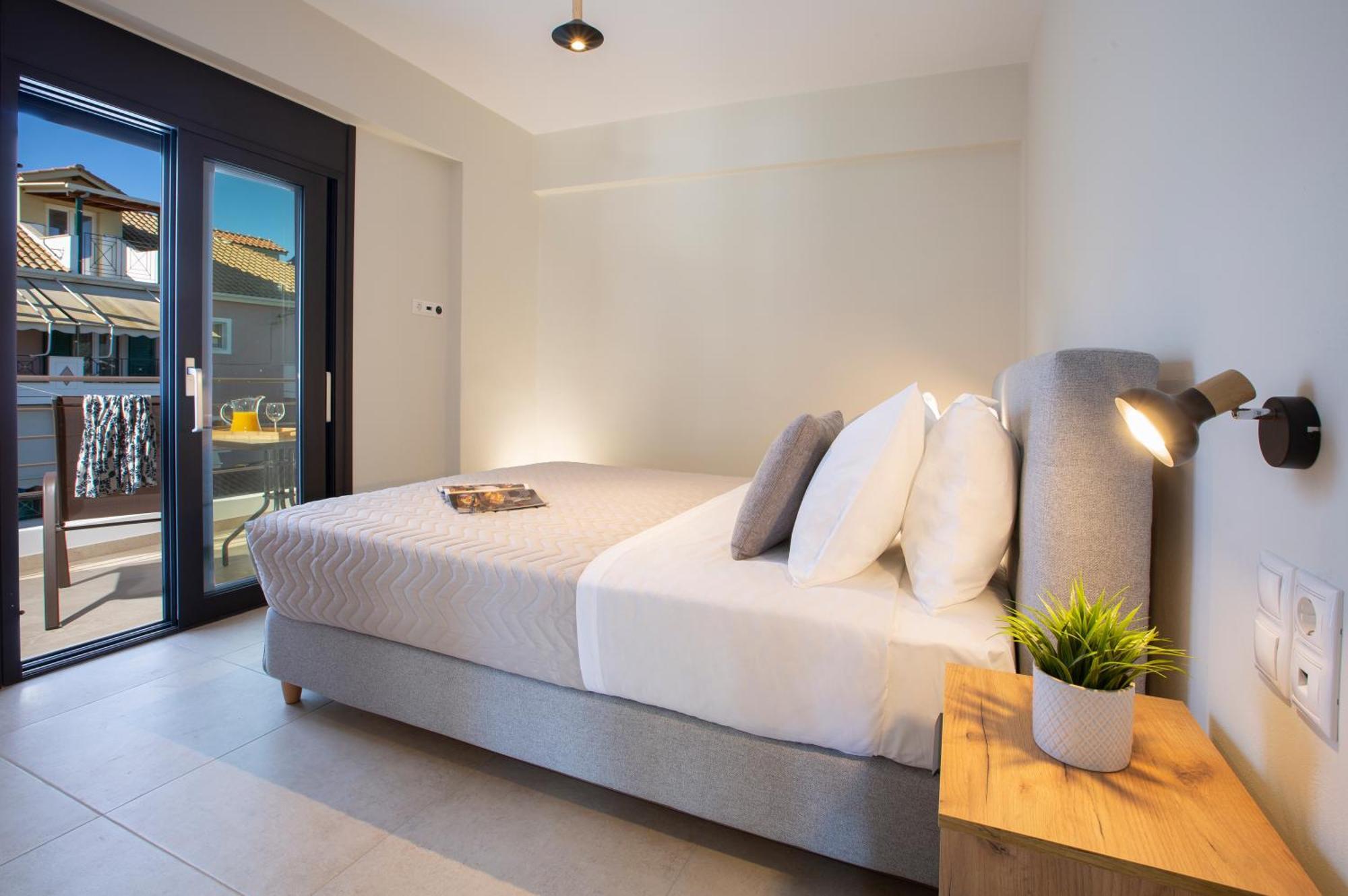 Amelie'S Luxe Apartments Kalligoni Экстерьер фото